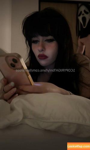 laararose photo #0027