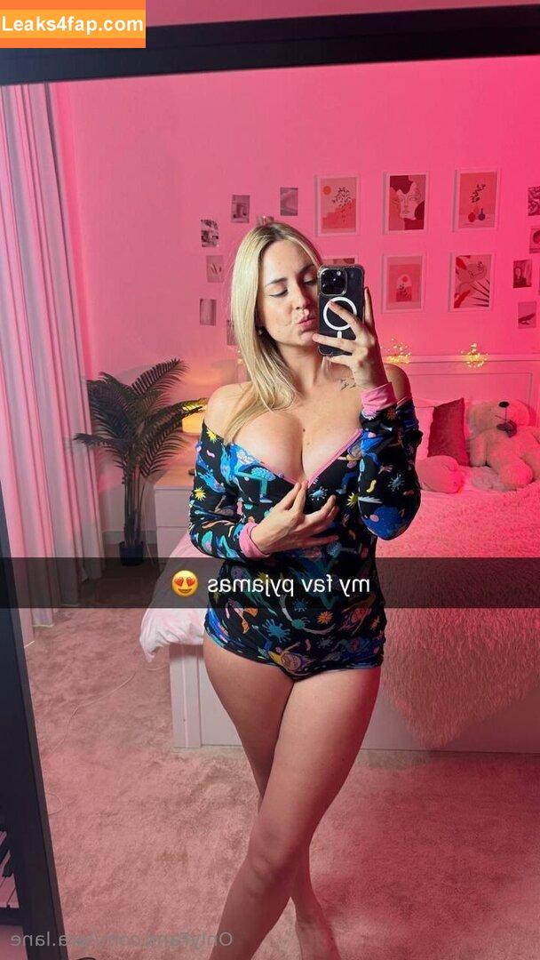Lara.Lane / its.laralane leaked photo photo #0005