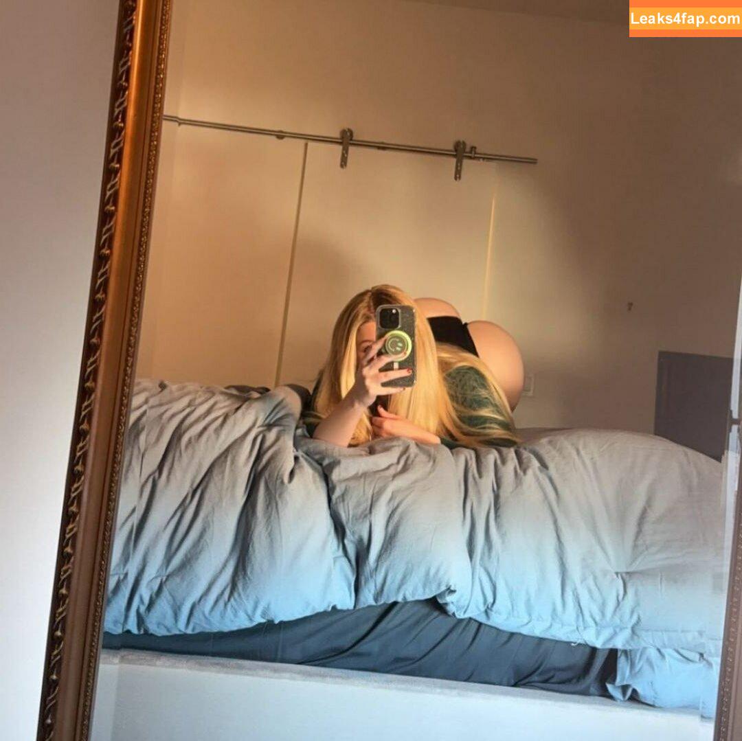 Lindsay Capuano / lindsaycapuano leaked photo photo #0029