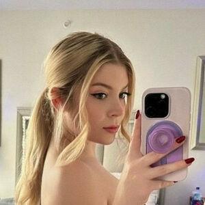 Lindsay Capuano photo #0002