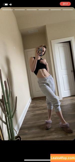 OMGCosplay photo #0079