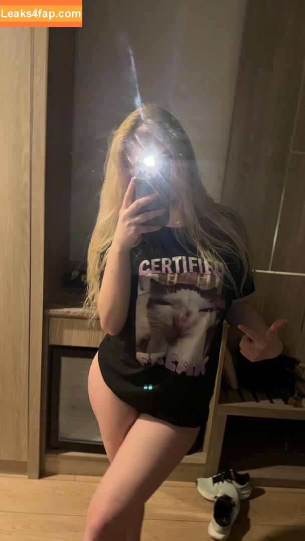 pavoxy / pavoxxy leaked photo photo #0006