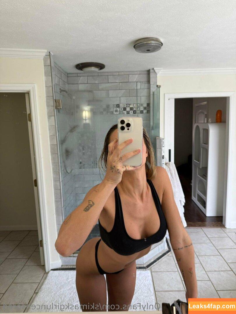 Briana Armbruster / skimaskgirluncensored / theskilmuskgirl / theskimaskgirl leaked photo photo #0010