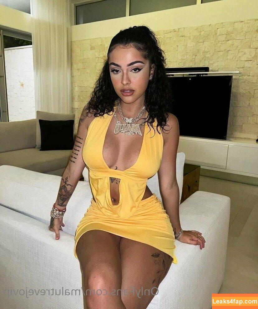 Malu Trevejo / malutrevejo / malutrevejo15 / malutrevejo18 leaked photo photo #0052