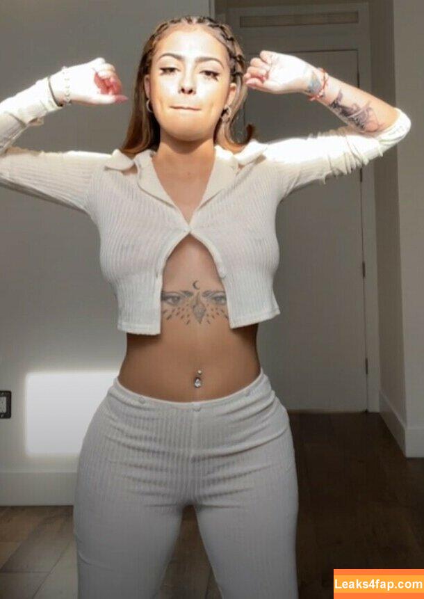 Malu Trevejo / malutrevejo / malutrevejo15 / malutrevejo18 leaked photo photo #0101
