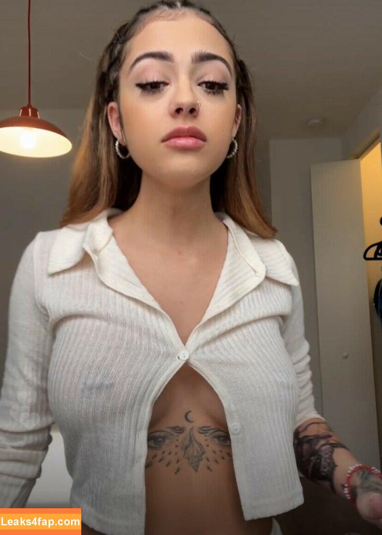 Malu Trevejo / malutrevejo / malutrevejo15 / malutrevejo18 leaked photo photo #0102