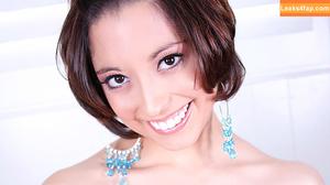 Amateur Allure photo #0035