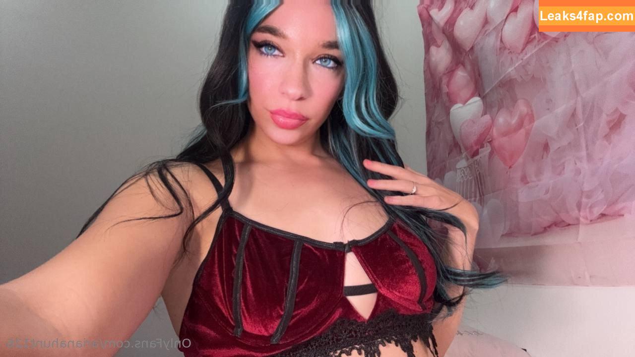 arianahunt126 /  leaked photo photo #0032