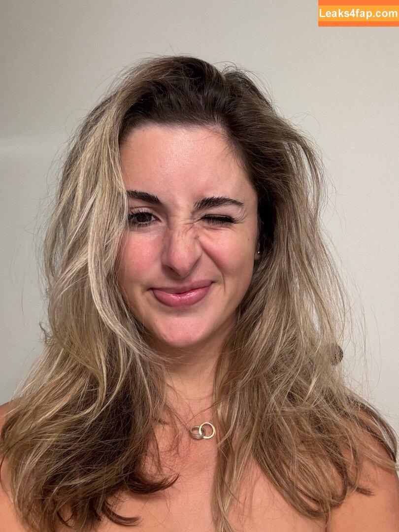 Corina_907 / Corinna Layton / lilredwonderrland leaked photo photo #0007