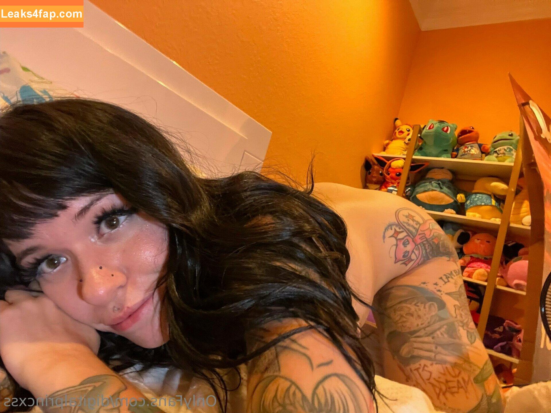 digitalprincxss /  leaked photo photo #0004