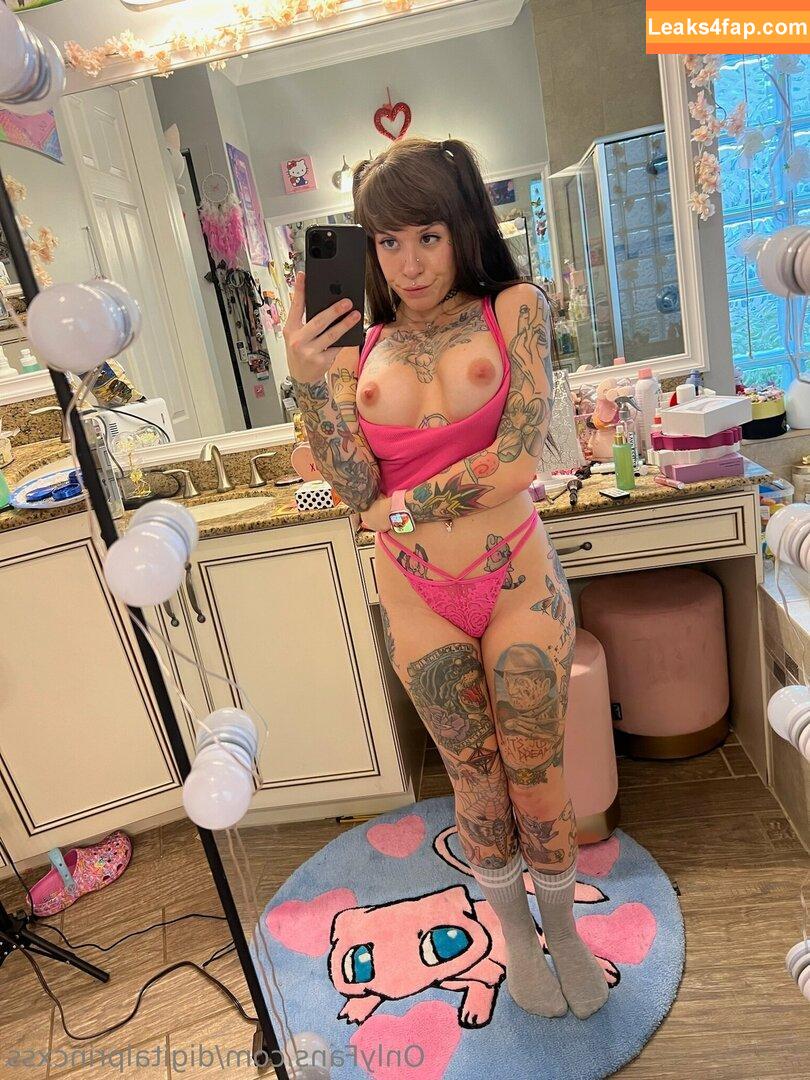 digitalprincxss /  leaked photo photo #0036