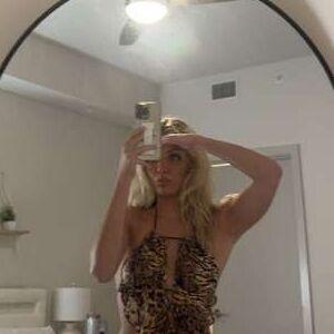 Grace Rayne photo #0003