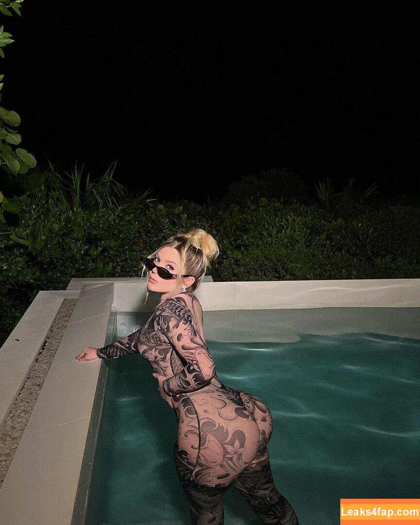 Lindsay Capuano / lindsaycapuano leaked photo photo #0004