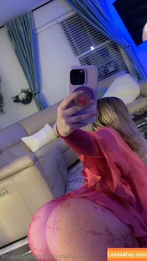 Lindsay Capuano photo #0058