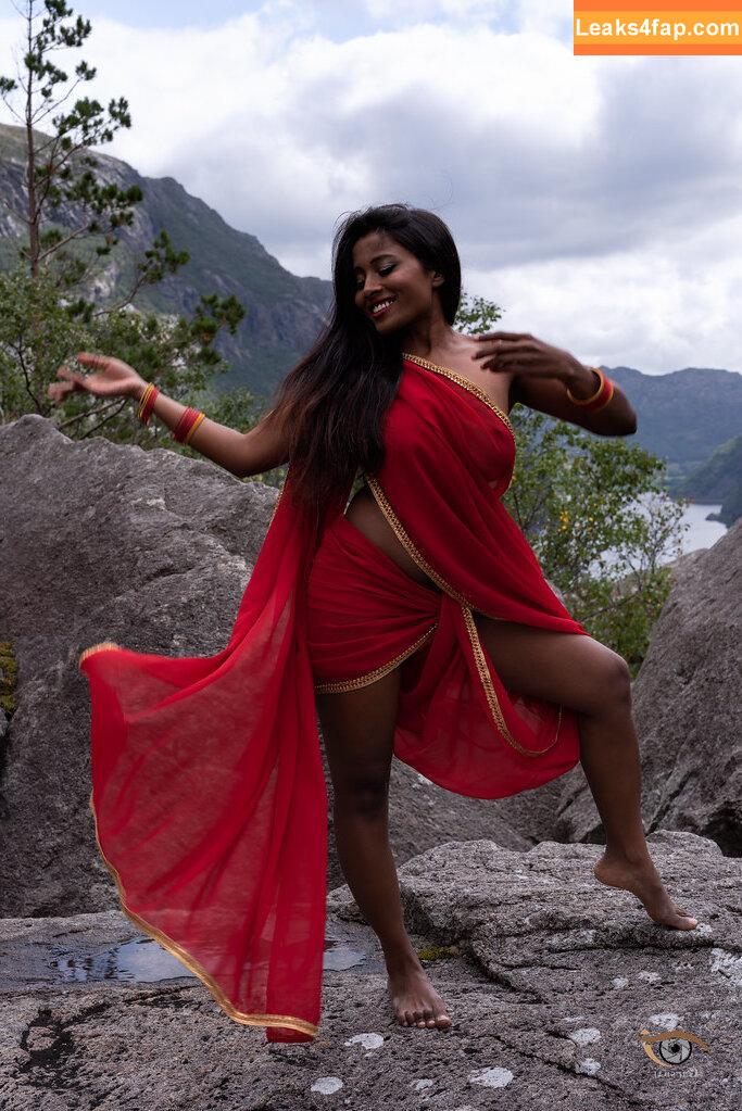Nikita Gokhale / Nikita Gordijn / nikitagokhale leaked photo photo #0032