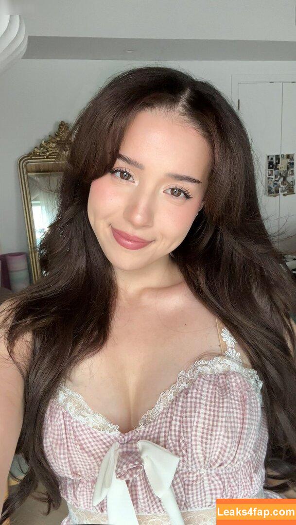 Pokimane / pokimanelol / pokinaneonlyfan leaked photo photo #0017