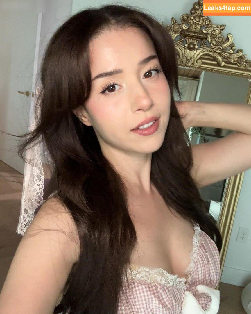 Pokimane / pokimanelol / pokinaneonlyfan leaked photo photo #0026