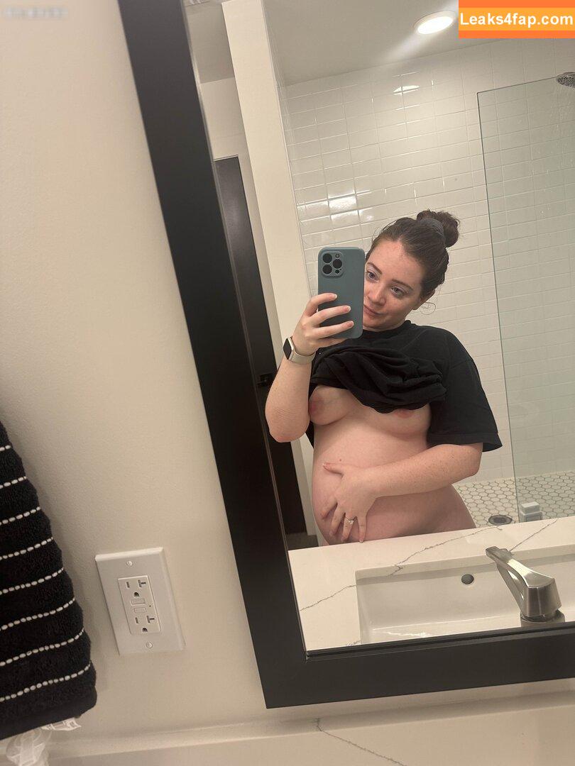 Redheadwinter / reneewinteriscoming leaked photo photo #0002