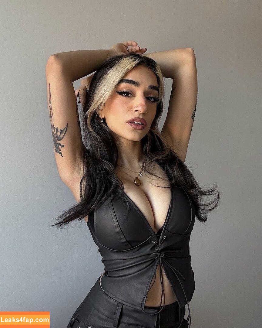 Saira Rose / sairaspooks leaked photo photo #0005