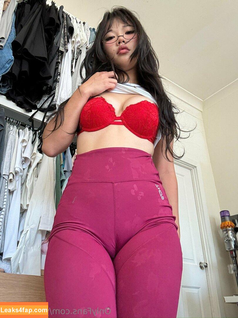 yinahomefi / yinamenez leaked photo photo #0032