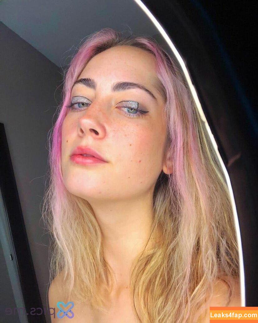 yungllamacita / Lily Alcott leaked photo photo #0006