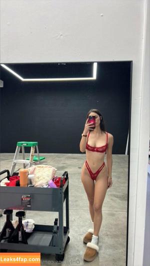 Natalie Roush фото #0070