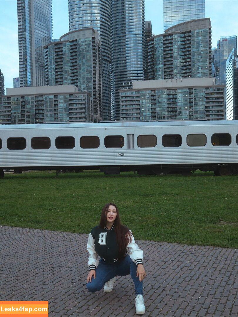 Louisa Khovanski / GrooovyLouisa / louisakhovanski leaked photo photo #0006