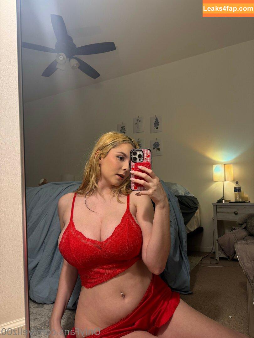 yellz0 / Yellz1 / bigtittygothegg / yellz leaked photo photo #0055