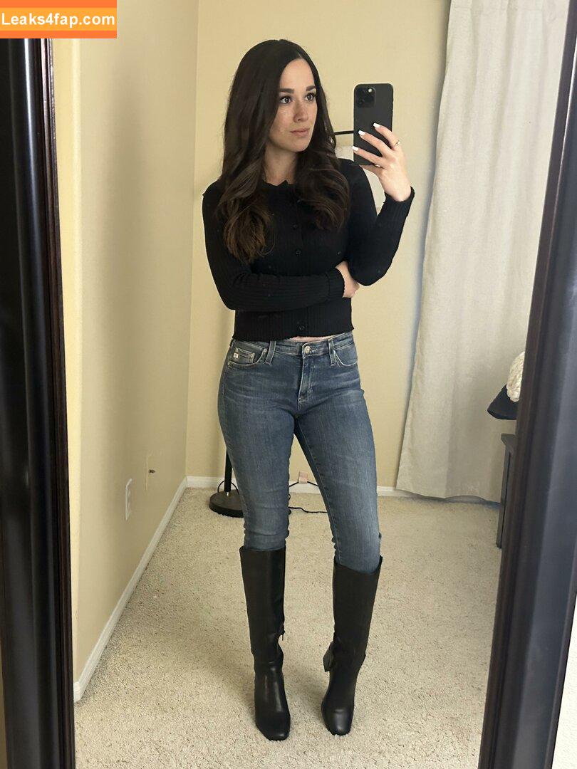 Alana Araya / alanaallovertheplace / alanaaraya leaked photo photo #0015