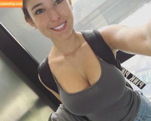 Angie Varona photo #0198
