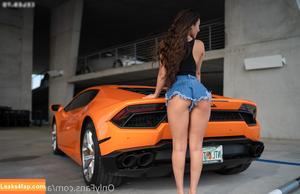 Angie Varona photo #0304
