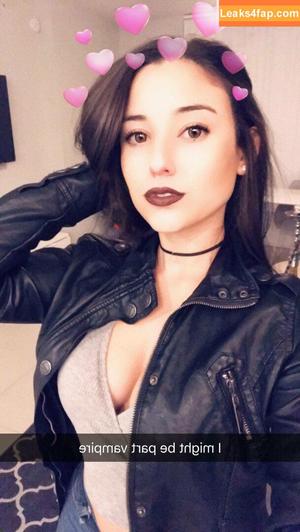 Angie Varona photo #0568