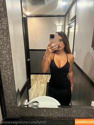 Angie Varona фото #0651