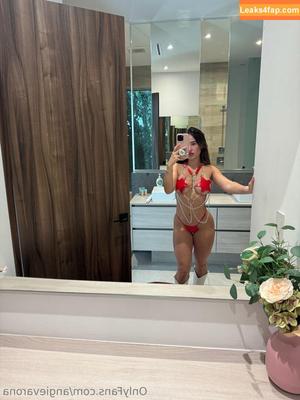 Angie Varona фото #0707