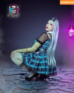 seraphine23 photo #0017