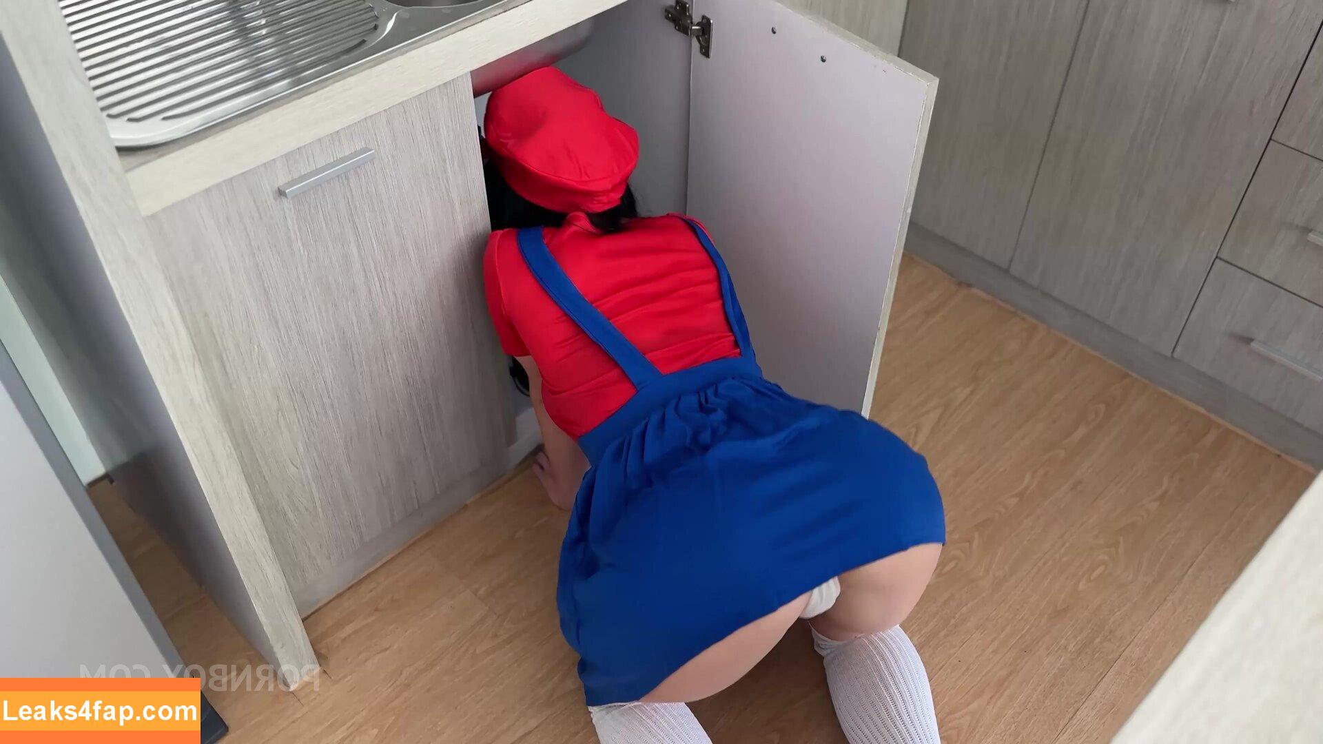 Sweetie Fox / MoonFleur / sweetiefox_of / swfx_real leaked photo photo #0014