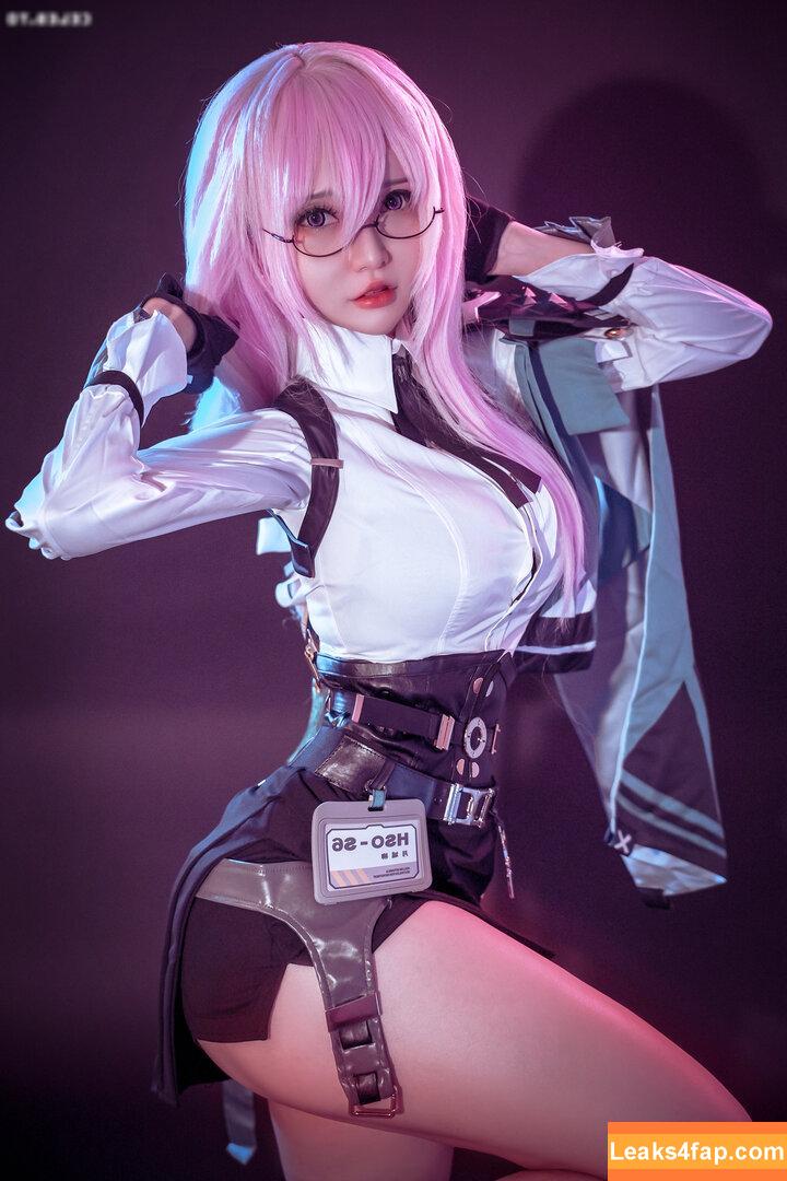 181266 /  leaked photo photo #0233