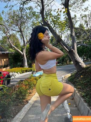 Vanessa.rhd photo #0032