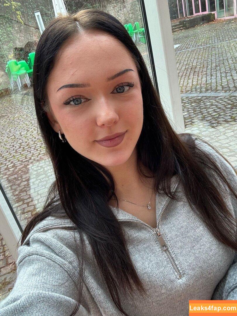 18virginf / 18virgin leaked photo photo #0014