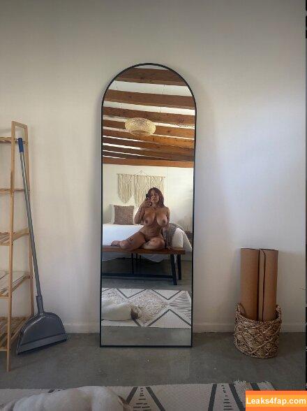 Emily Cheree / emilycheree / realemilycheree leaked photo photo #0002