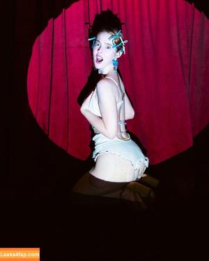 Erna Burn photo #0017