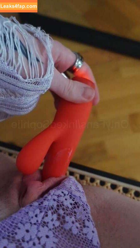 InkedSophiie /  leaked photo photo #0005