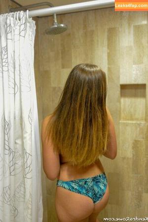 Kendra Rowe photo #0003