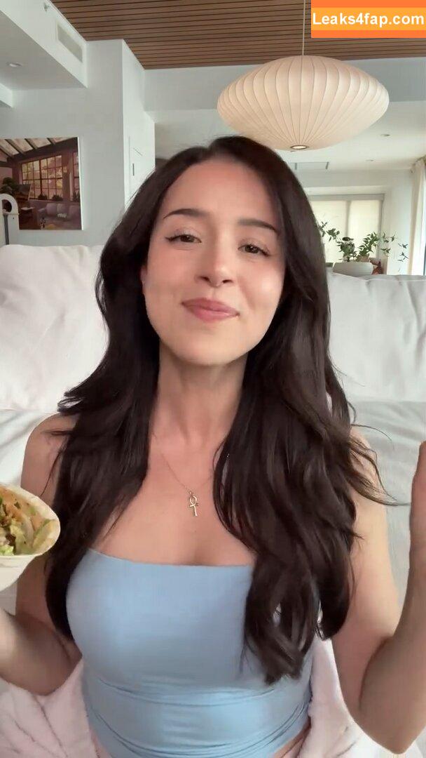 Pokimane / pokimanelol / pokinaneonlyfan слитое фото фото #0065