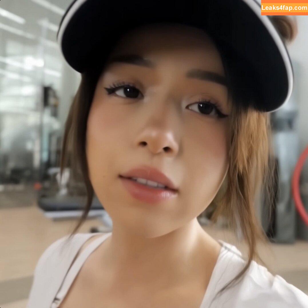 Pokimane / pokimanelol / pokinaneonlyfan leaked photo photo #0258