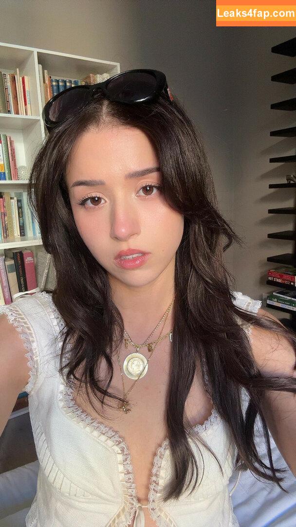 Pokimane / pokimanelol / pokinaneonlyfan leaked photo photo #0281