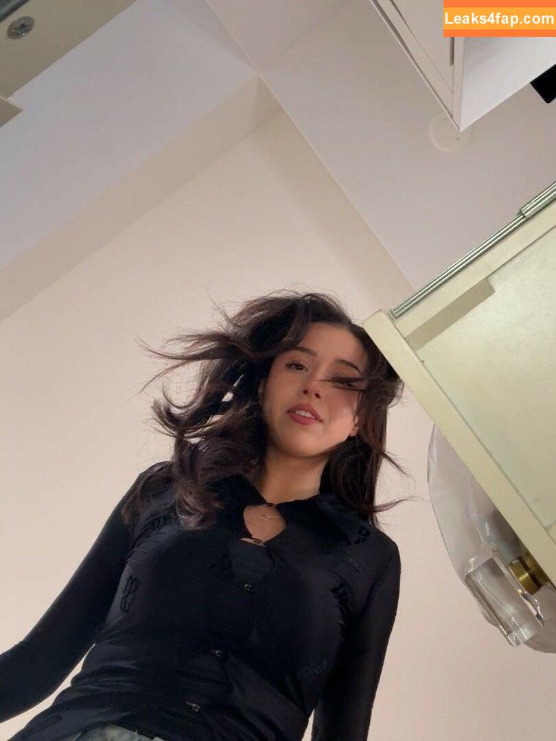 Pokimane / pokimanelol / pokinaneonlyfan leaked photo photo #0341