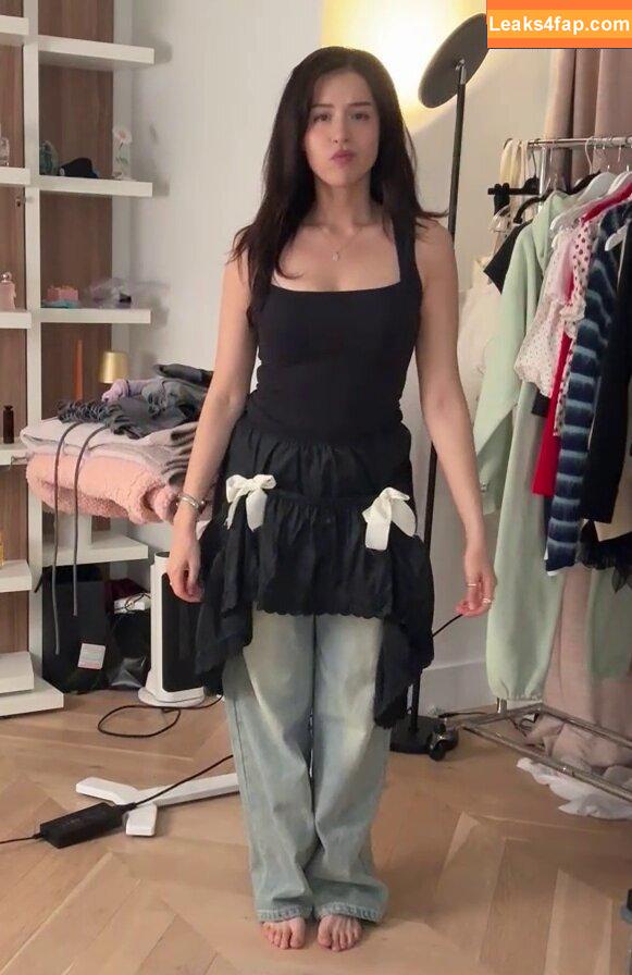 Pokimane / pokimanelol / pokinaneonlyfan leaked photo photo #0344