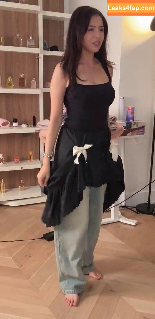 Pokimane / pokimanelol / pokinaneonlyfan leaked photo photo #0345