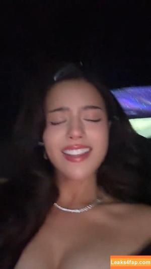 Pokimane фото #0216